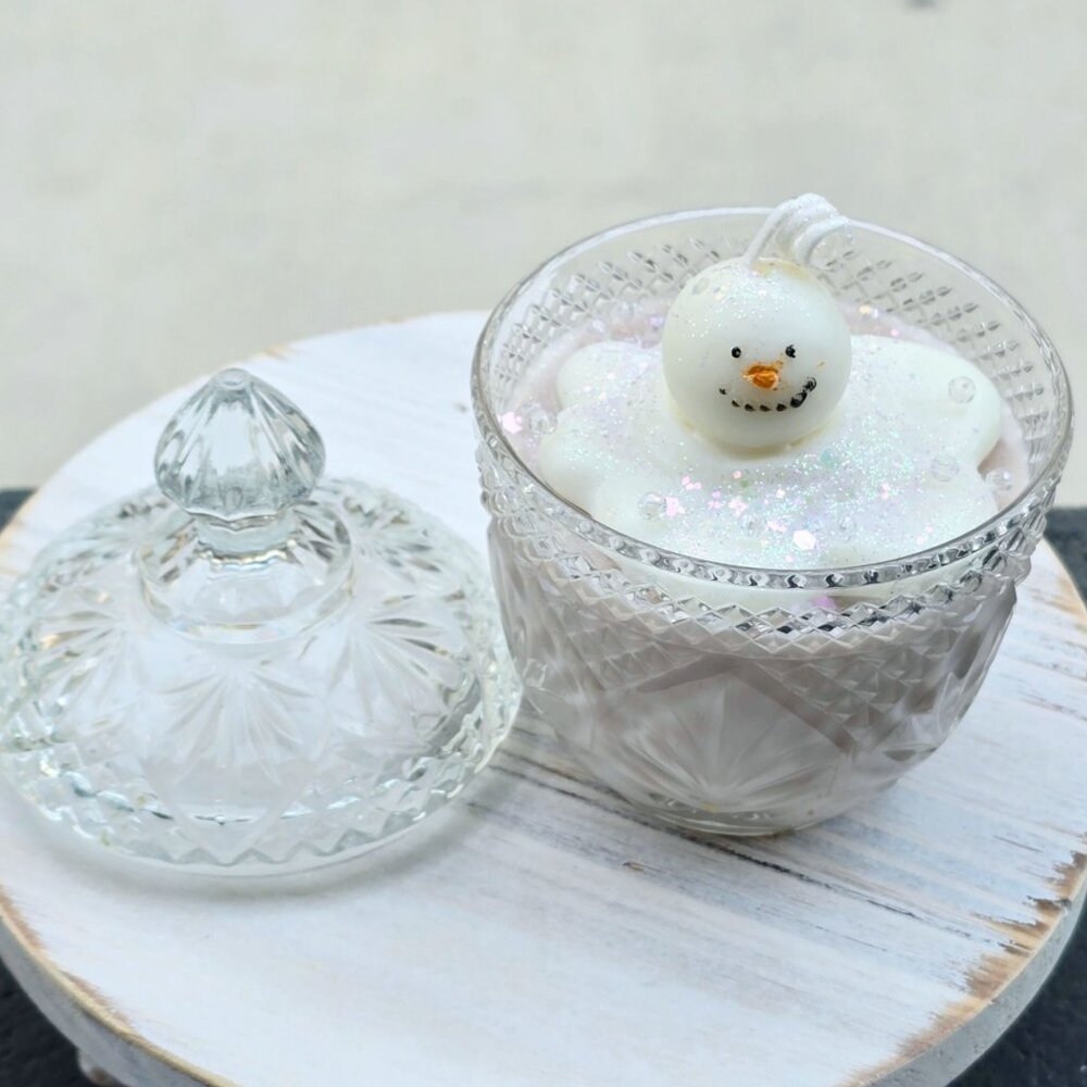 Hand Crafted Gingerbread Snowman Soy Candle Vintage Glass Lidded Candy Dish NWT - Picture 9 of 12